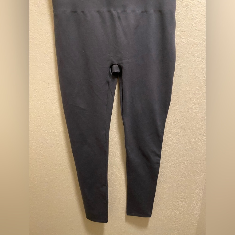 SPANX Grey Essential Shaping Leggings Size M - Picture 5 of 13